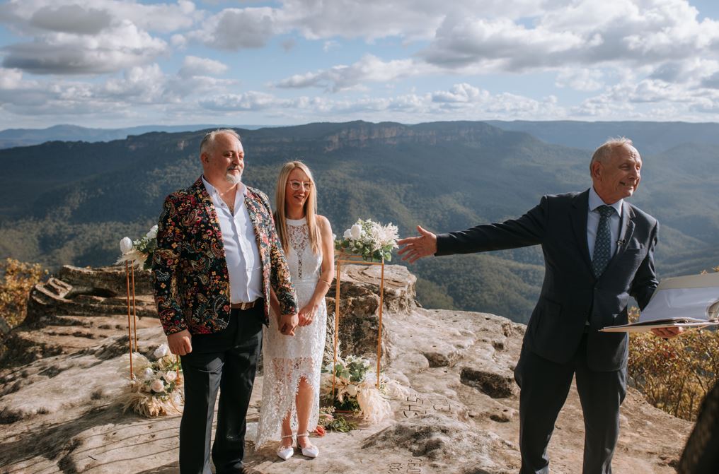 Blue Mountains Wedding Celebrant